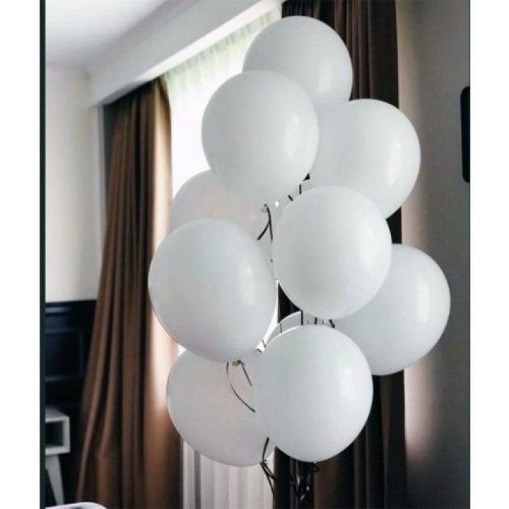 Фонтан шаров "Облако" в Твери