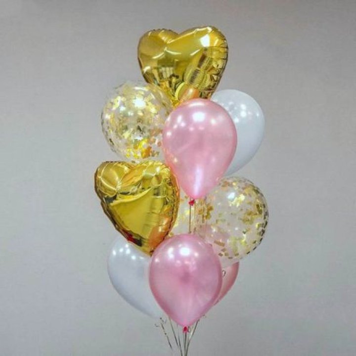 Облако шаров "Рози голд" в Твери