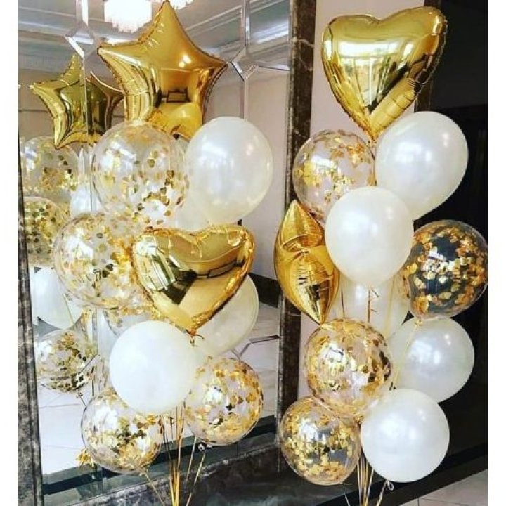 Фонтан шаров "Привет, это я" в Твери