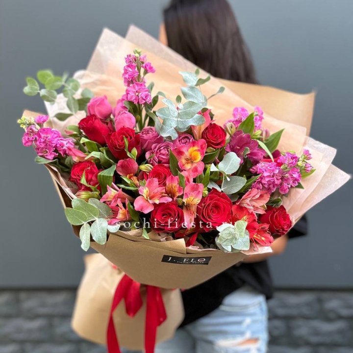 Дизайнерский букет №3 в Твери