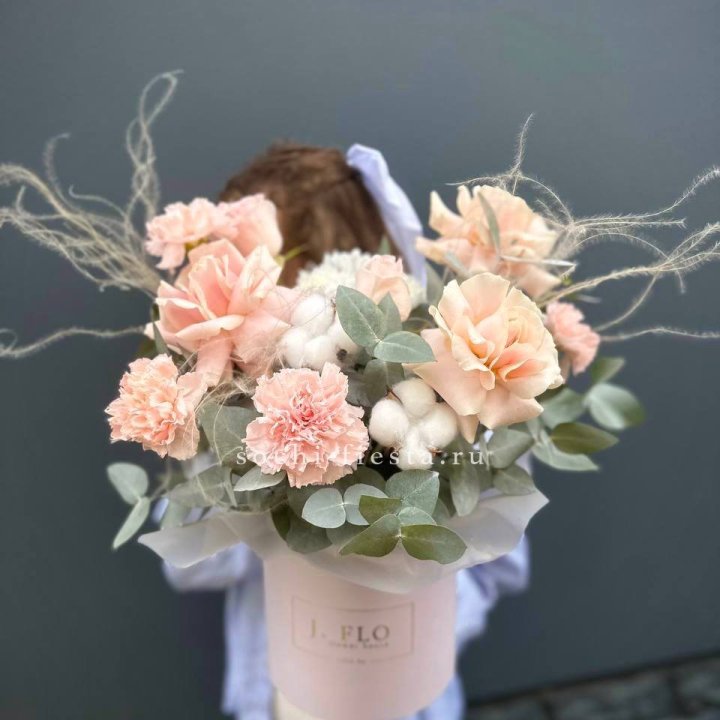 Цветочный бокс "Лесия" в Твери