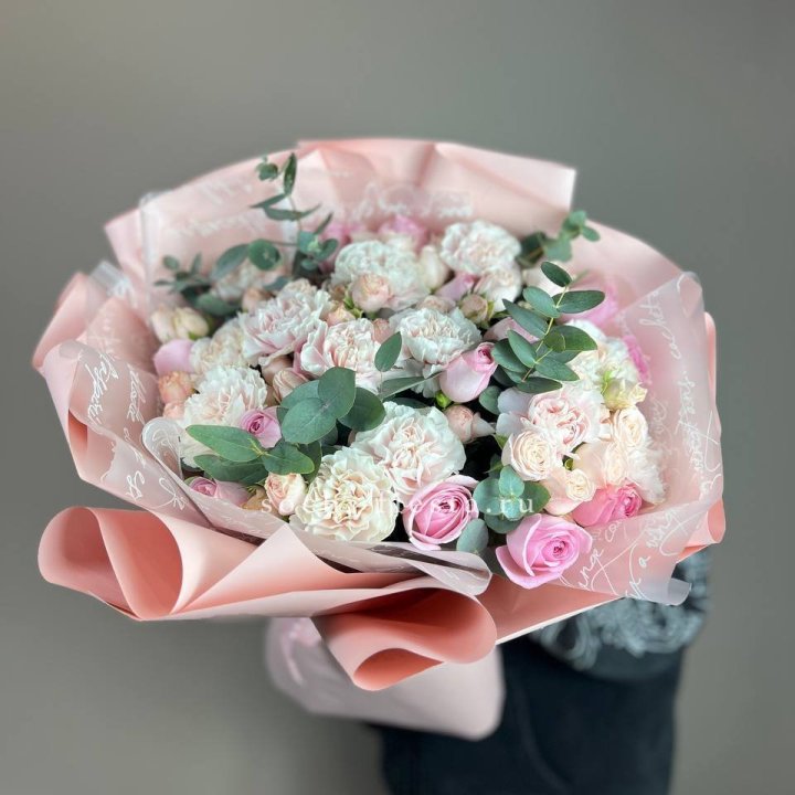  Букет  "Любовь в её глазах" в Твери