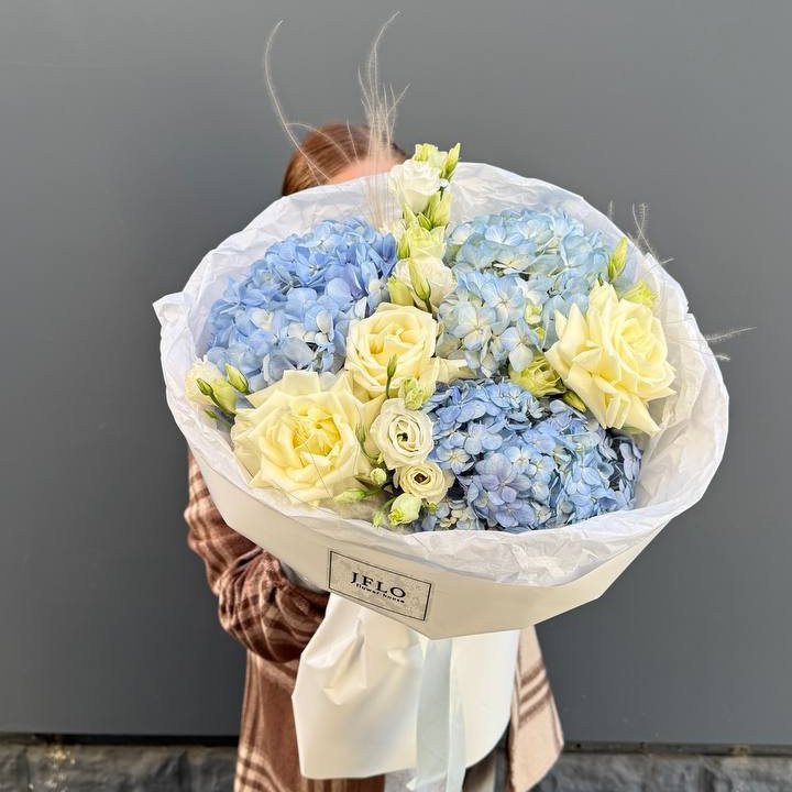 Букет "Глубина глаз" в Твери