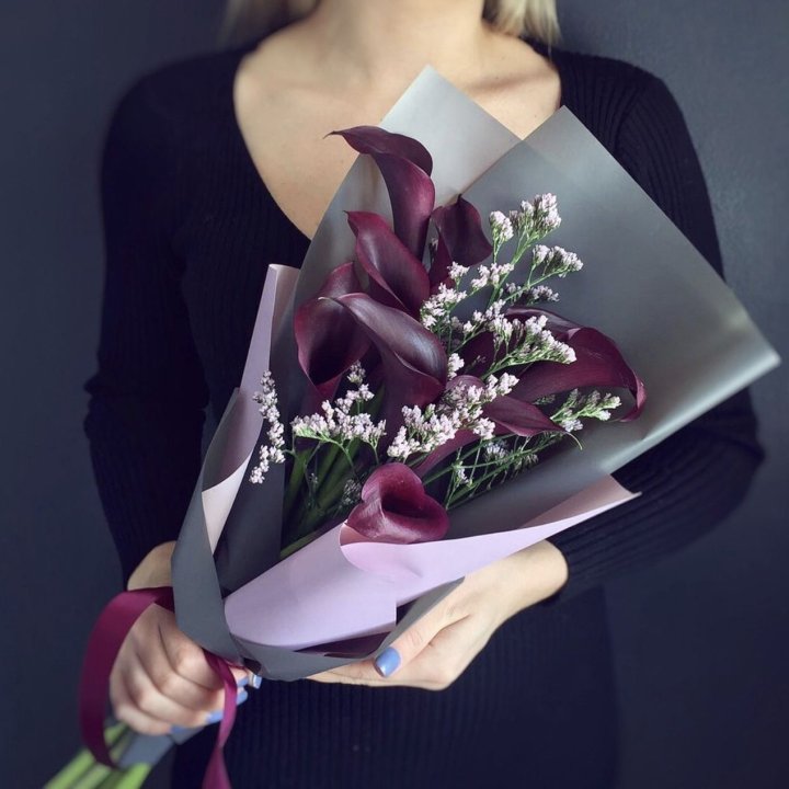 Букет фиолетовых калл в Твери