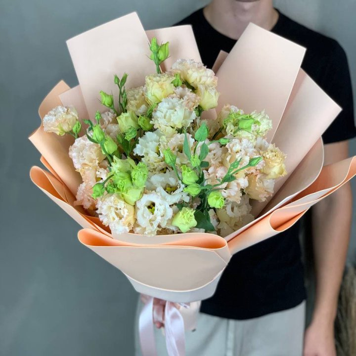 Букет эустом "Крем" в Твери