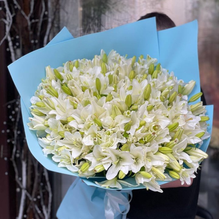 51 лилия в оформлении в Твери