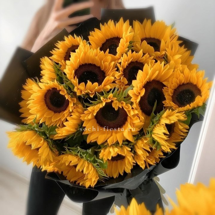 Букет подсолнухов "Гига" в Твери