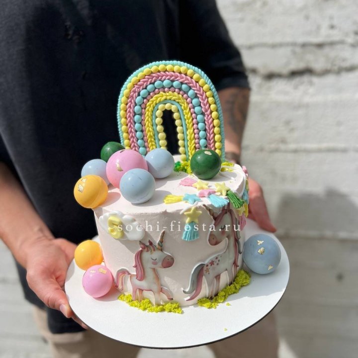 Торт "Радуга с единорогом" в Твери