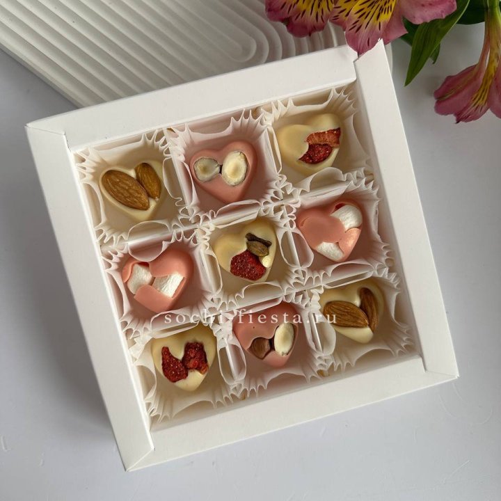 Набор конфет из бельгийского шоколада Сердца в Твери