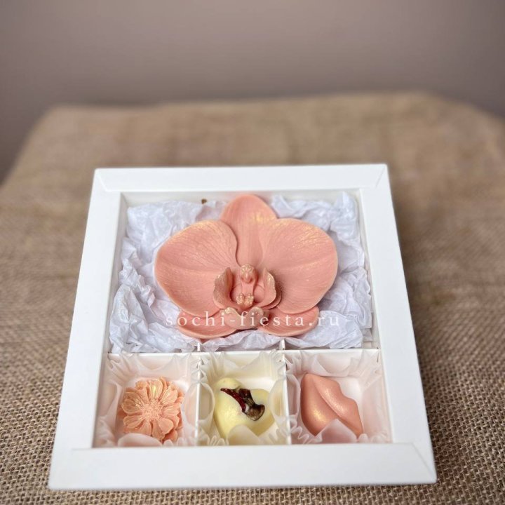 Конфеты из шоколада с Орхидеей в Твери