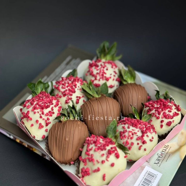 Клубника в шоколаде 9 ягод №2 в Твери