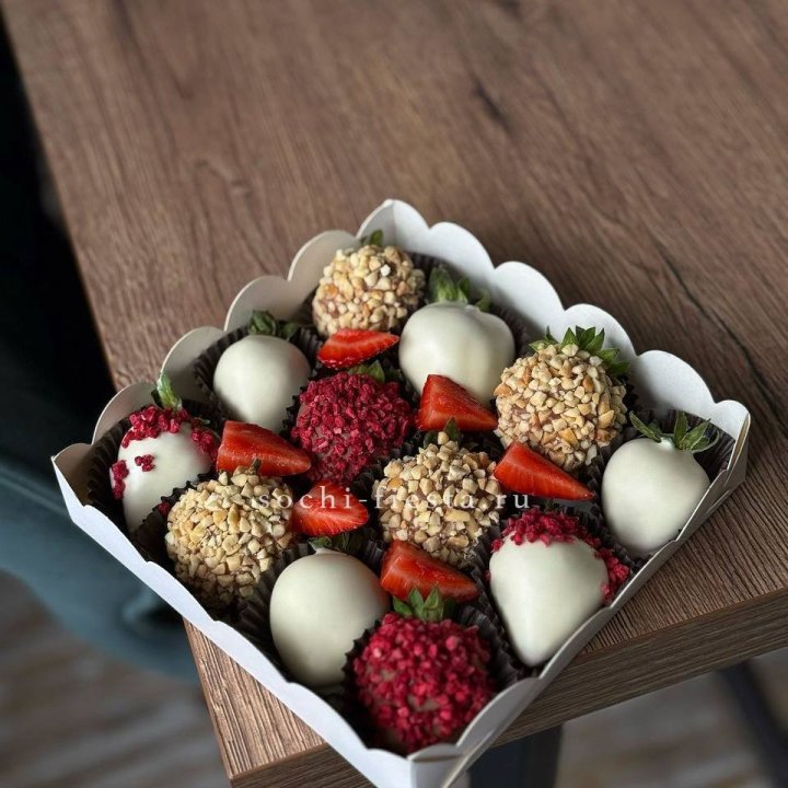 Клубника в шоколаде 12 ягод №2 в Твери