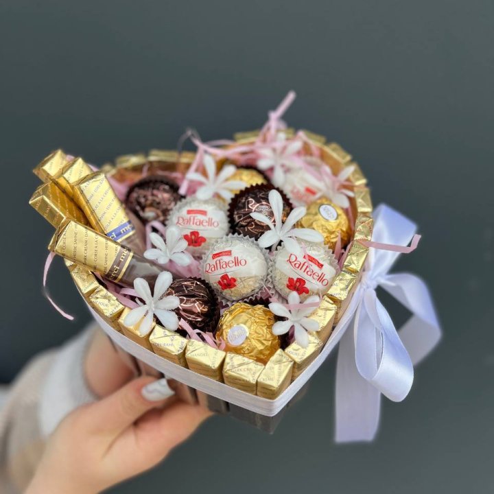 Подарочный набор шоколада в Твери