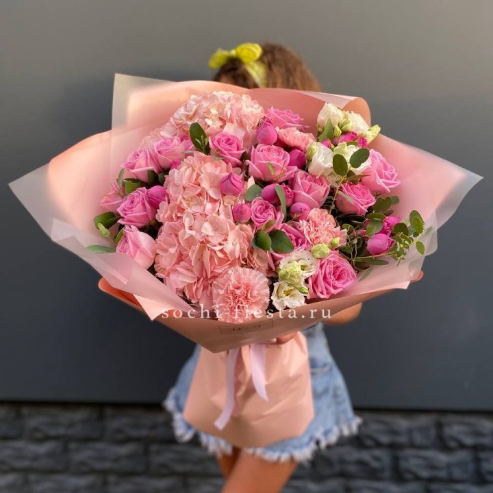 Авторский букет "Восторг" в Твери