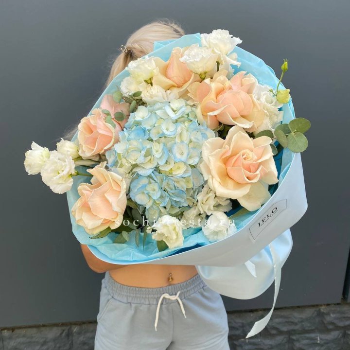 Сборный букет "Голубой закат" в Твери