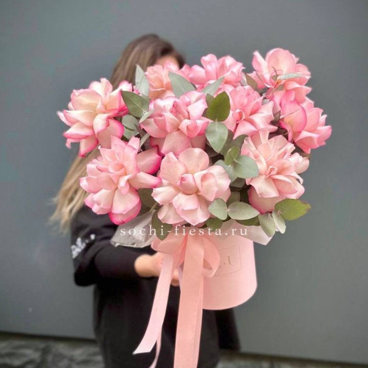 11 Фрунцузских роз "Венди" в Твери