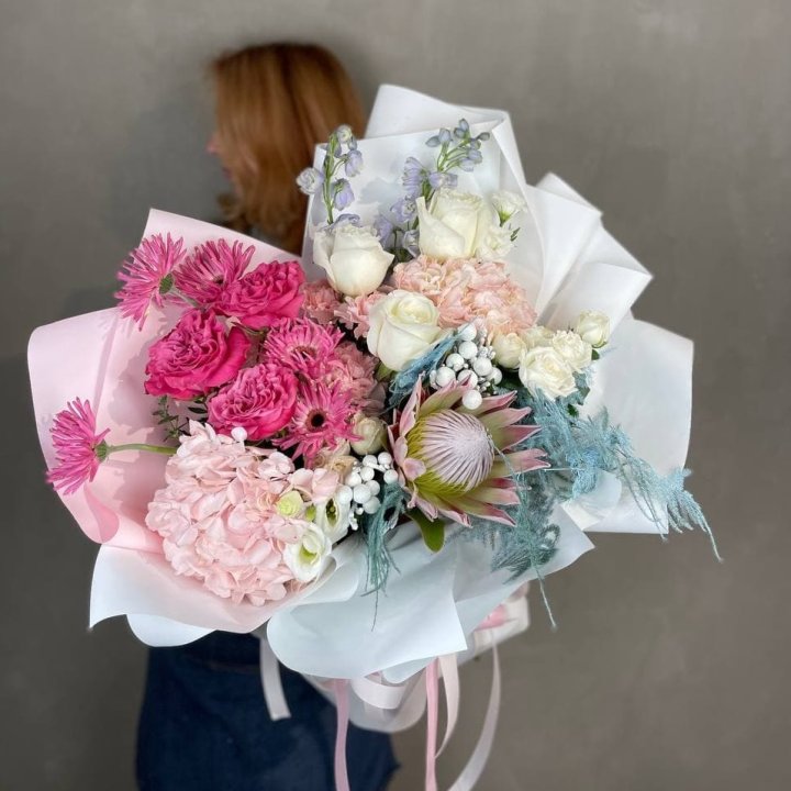 Дизайнерский букет "Фантастик" в Твери