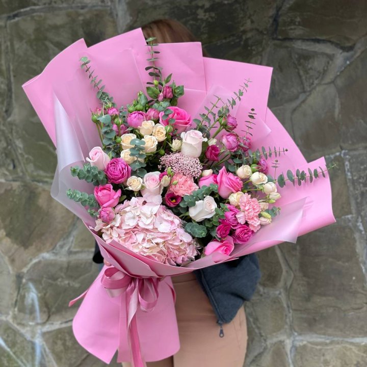 Дизайнерский букет "Паулина" в Твери