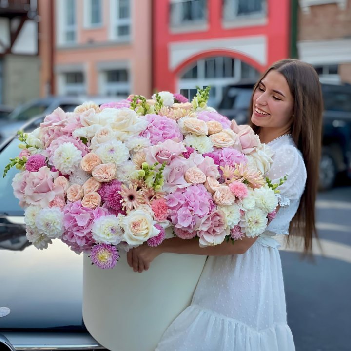 Дизайнерский цилиндр "Мелиса" в Твери