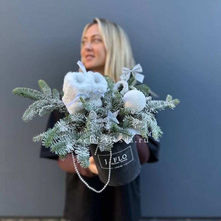 Новогодний бокс "Ботс вайт" в Твери