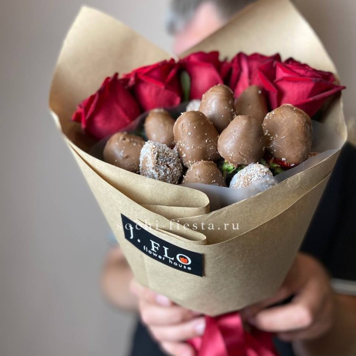 "Тандем с шоколадной клубникой" в Твери