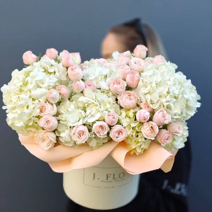 Дизайнерский бокс "Изабелла" в Твери