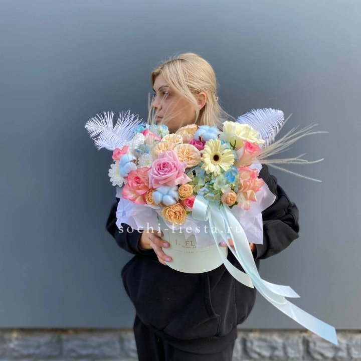 Бокс "Голубая нева" в Твери