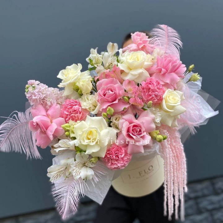 Дизайнерский бокс "Ловели" в Твери