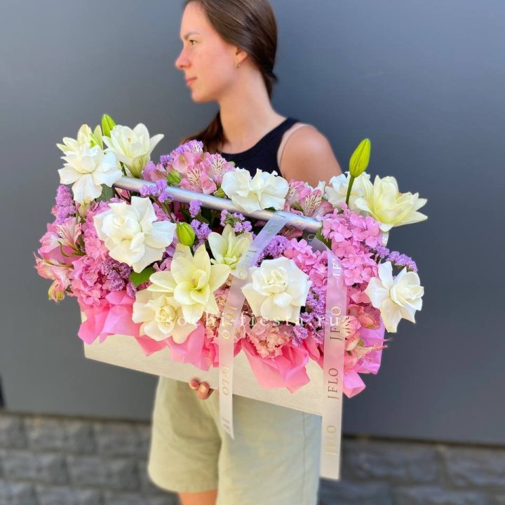 Большой бокс розовый в Твери