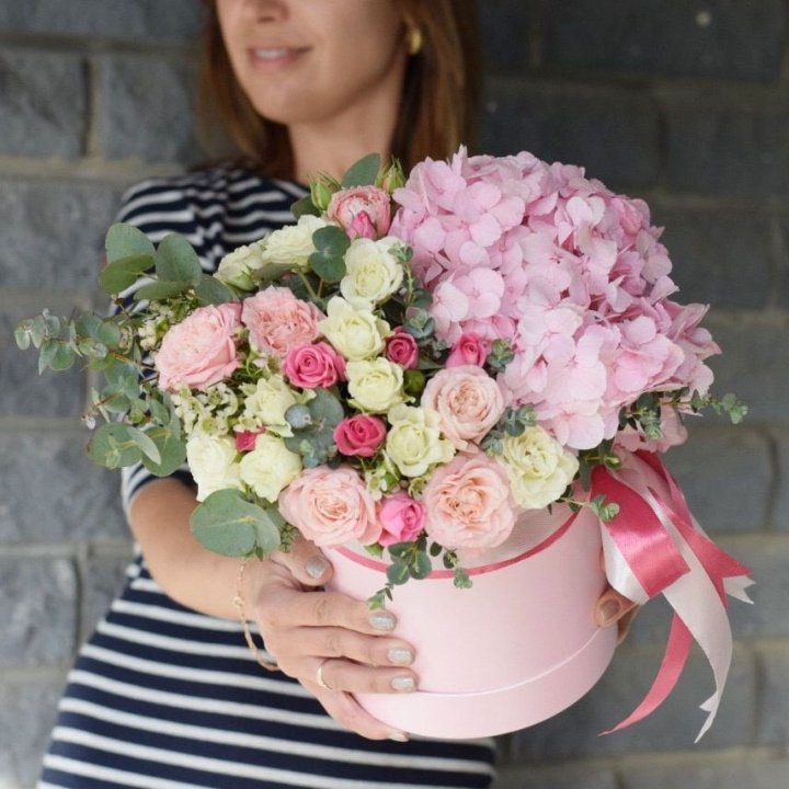 Дизайнерский цилиндр №1 в Твери