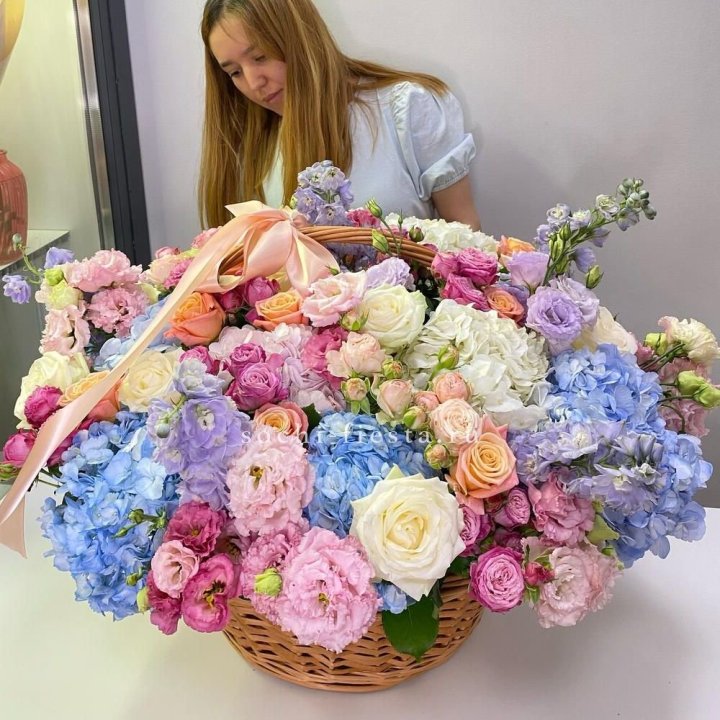 Авторская корзина "Экстра" в Твери