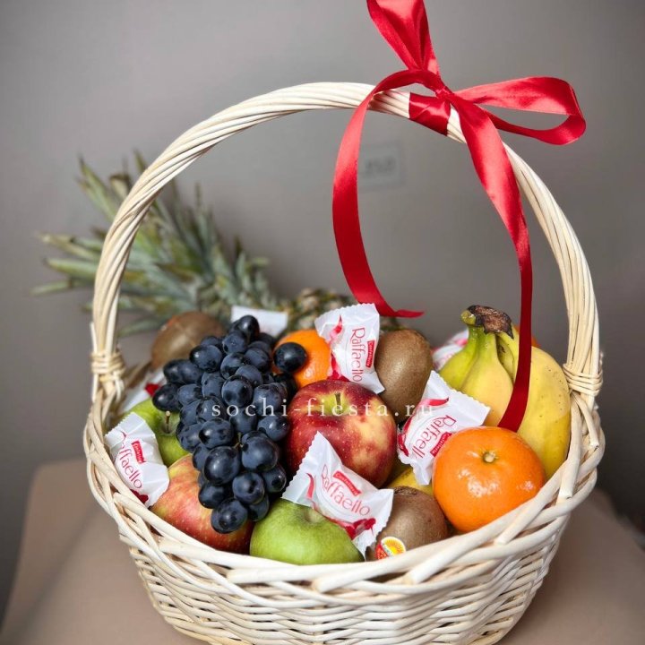 Фруктовая корзина №3 в Твери