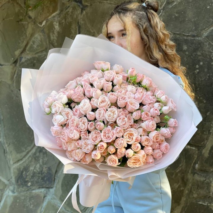 45 роза бомбастик Крем в Твери