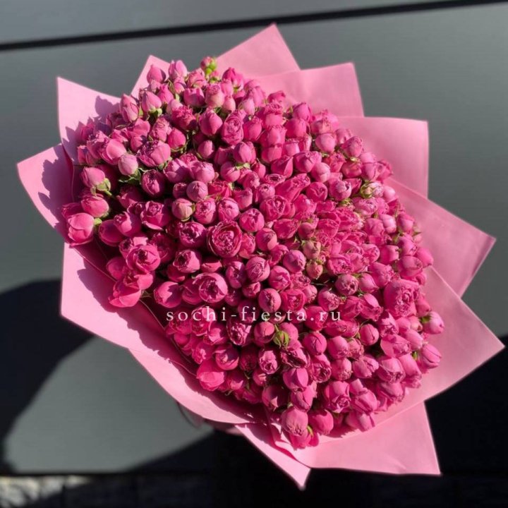 151 кустовая роза в Твери