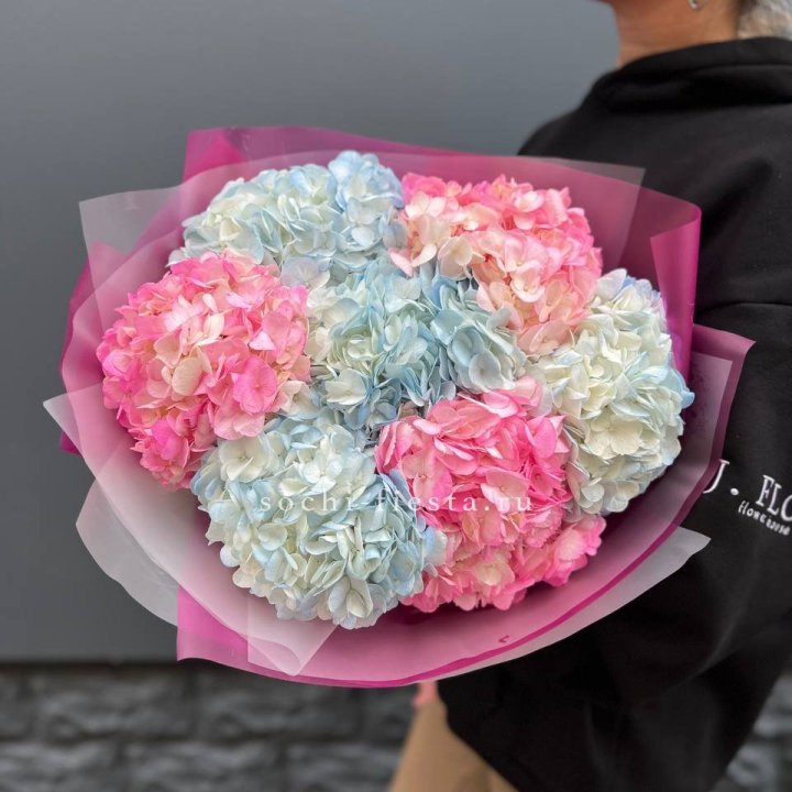 Букет гортензий "Тоника №2" в Твери