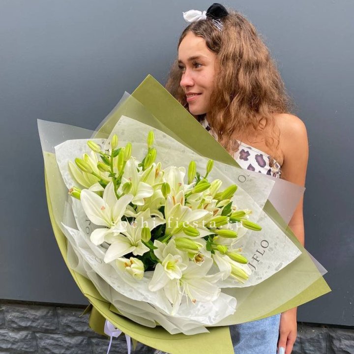 Букет  лилий "Изумруд" в Твери