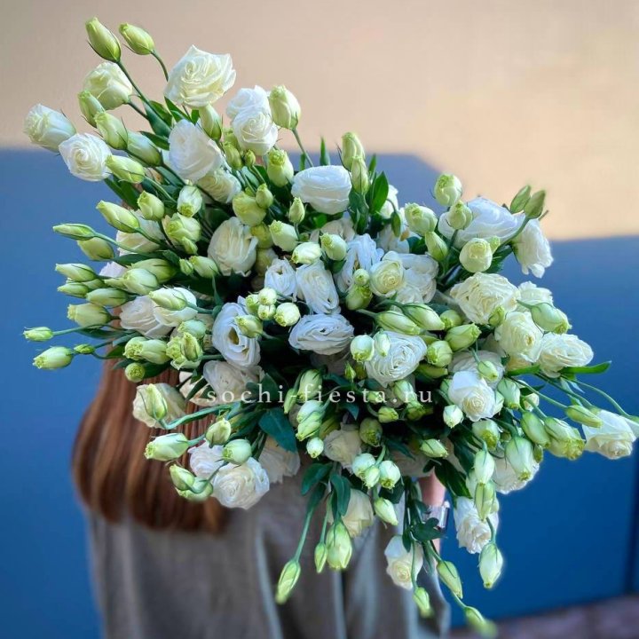 Охапка эустомы в Твери