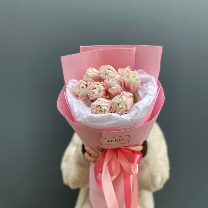 9 нежных тюльпанов в Твери