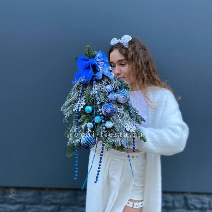 Новогодняя елочка "Блю" в Твери