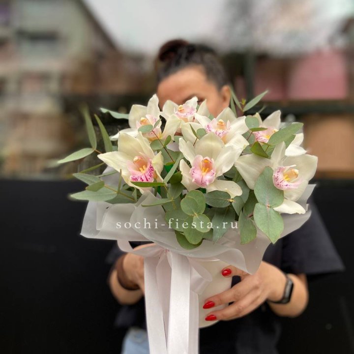 Бокс с орхидеями в Твери