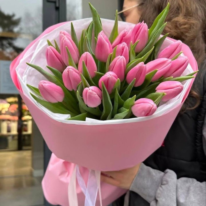  19 розовых тюльпанов в Твери