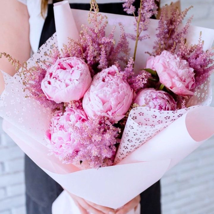Букет пионов "Мелиса" в Твери