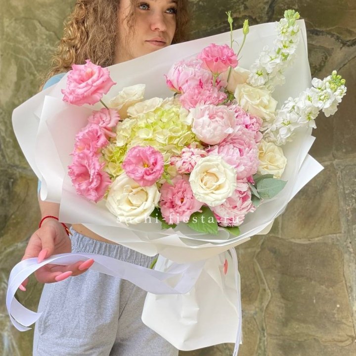 Букет с пионами №3 в Твери