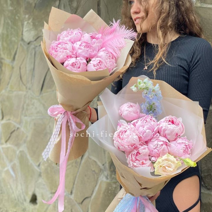 7 зефирных пионов  в Твери