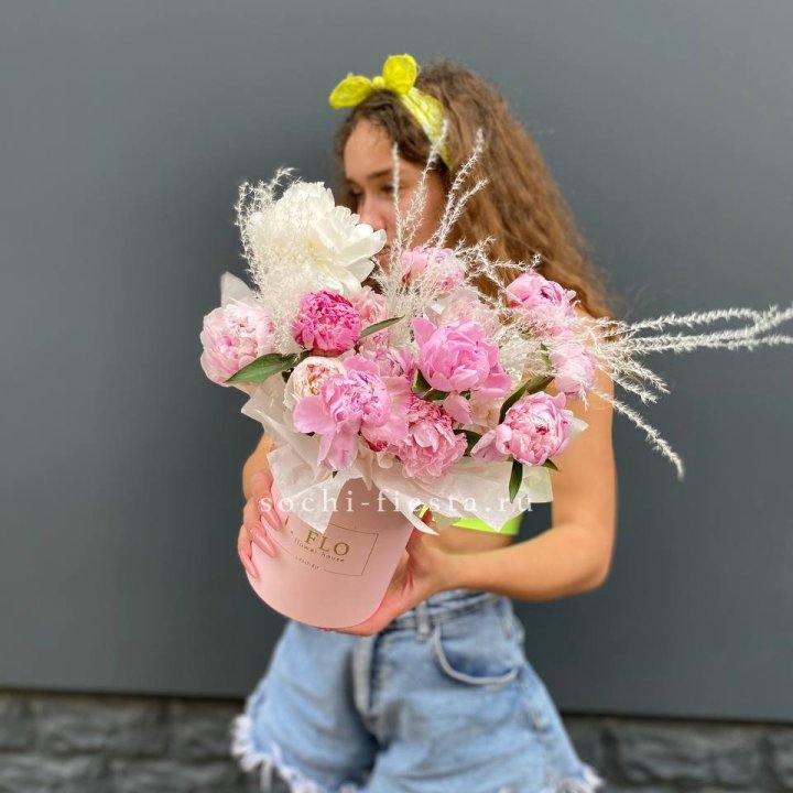 Цилиндр "Амина" в Твери