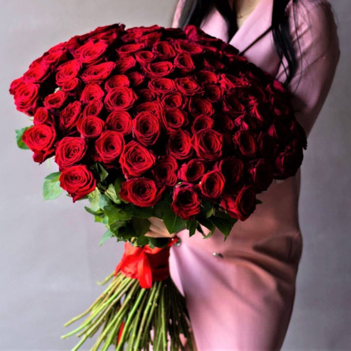 101 высокая роза в Твери