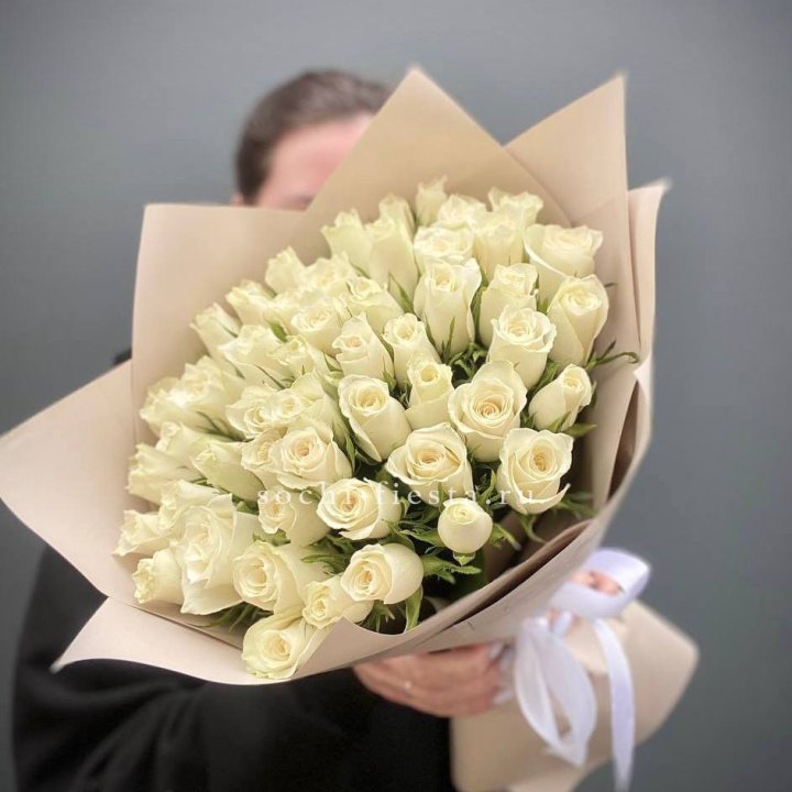 51 белая кенийская роза  в Твери