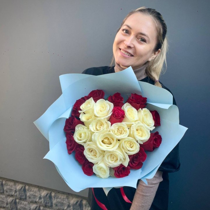 27 роз "Сердце" в Твери