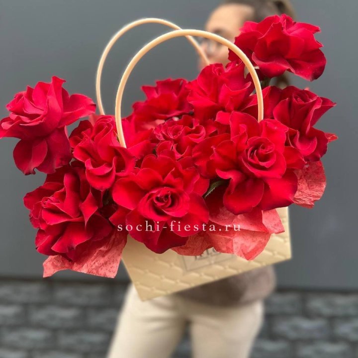 Французские розы в сумочке в Твери