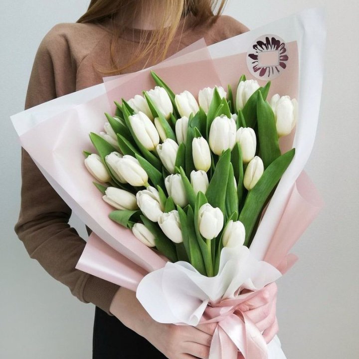 Букет белых тюльпанов "Моника" в Твери